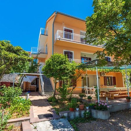 Apartments Lilin Crikvenica Buitenkant foto