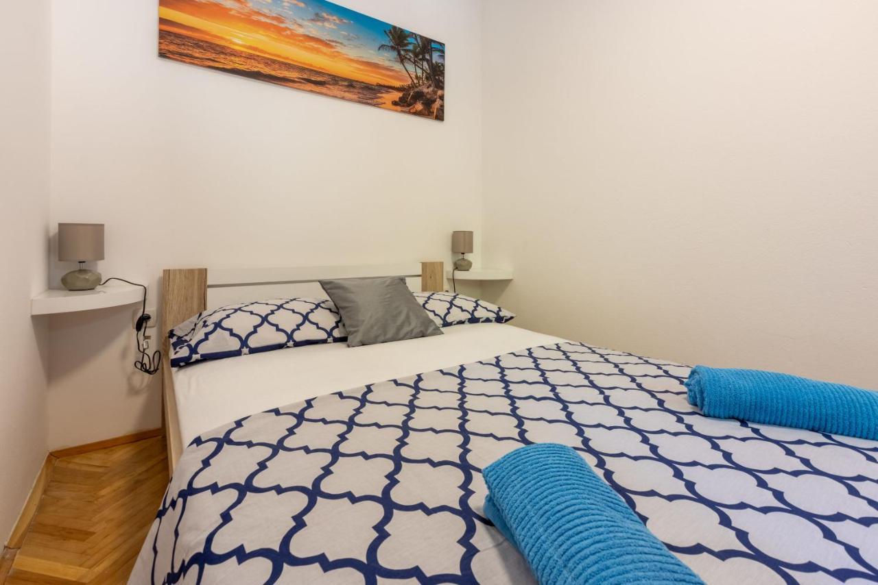 Apartments Lilin Crikvenica Buitenkant foto